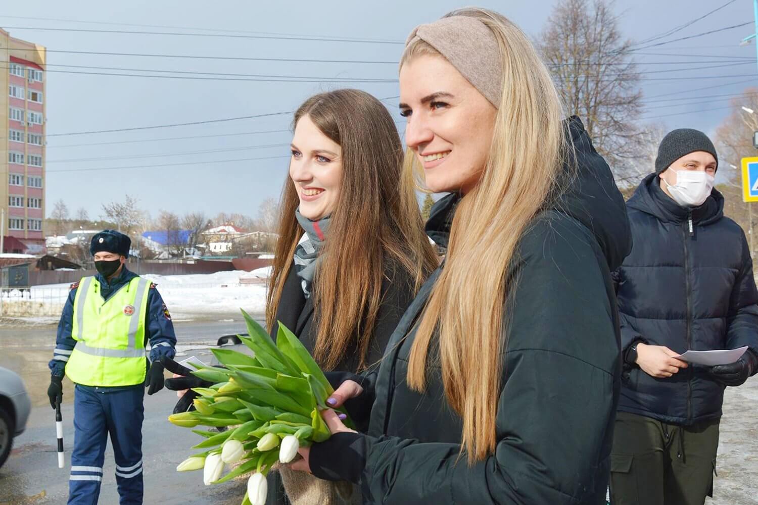 8 марта — в каждый дом